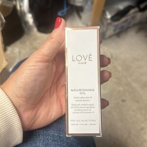 Lové Hair Nourishing Oil for all hair types